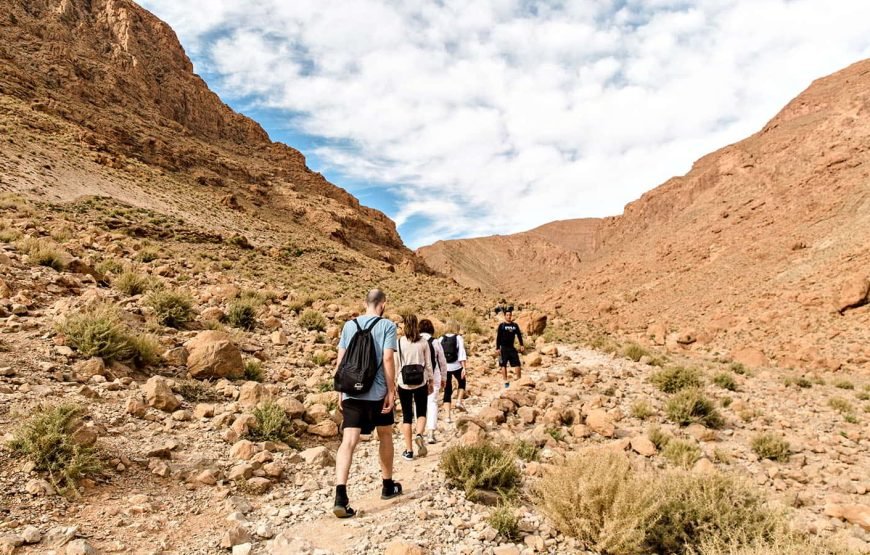 8 jours de trekking de Ouarzazate à une famille saharienne Aventure au Maroc